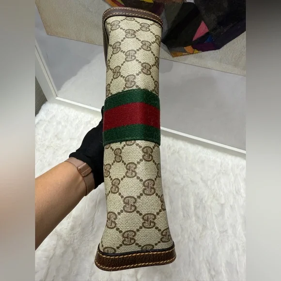 GUCCI- Brown Sherryline Monogram Coated Canvas Clutch - Picture 5 of 7